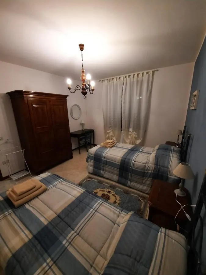 Maison Donatello Valeggio sul Mincio 0*,